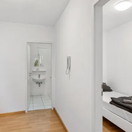 Monteur - Fuer Bis Zu 6 Personen In 65795 - Mtk06 Apartment