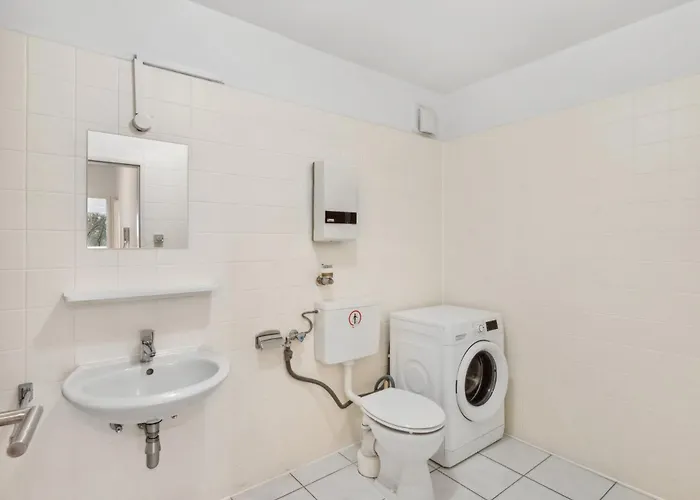 Monteur - Fuer Bis Zu 6 Personen In 65795 - Mtk06 Apartment